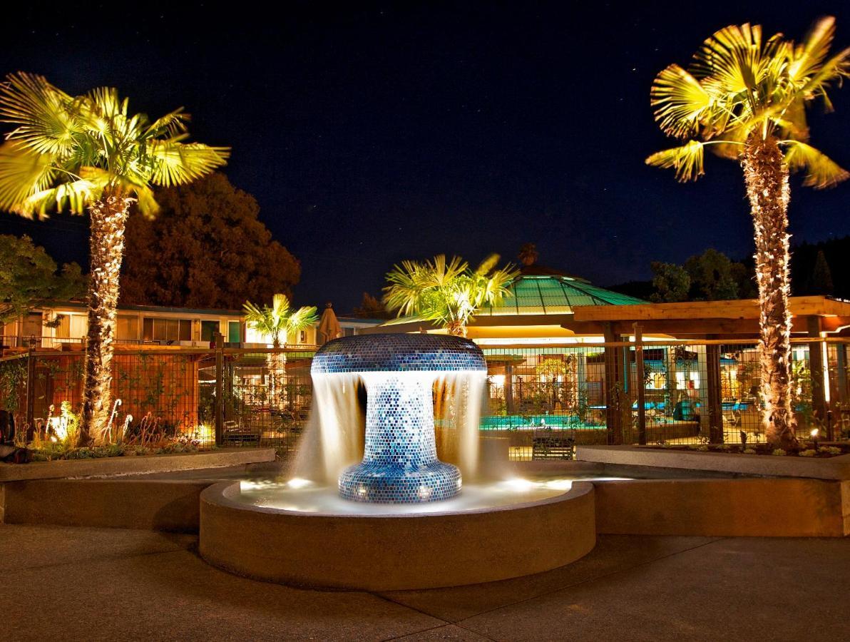 Calistoga Spa Hot Springs ภายนอก รูปภาพ